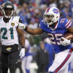 McCoy rallies Bills to 28-21 win over Jaguars